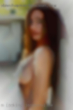 M looking for BI- FEMALE Jacksonville or Bi curious.